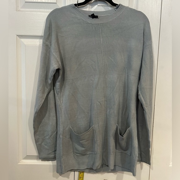 Gray sweater tunic - sz Lg - - Picture 1 of 3